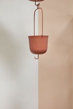 Load image into Gallery viewer, IP Gemini Hanging Pot 7"
