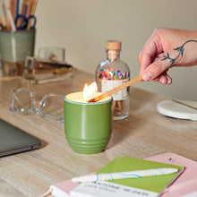 Load image into Gallery viewer, Garden Vibes Candle/Planter 2-in-1
